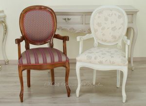 Sedia capotavola in stile Luigi Filippo finitura laccata